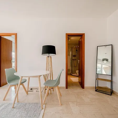 Apartment Stylish Minimalism In Kirchberg 1 Bus Stop To Lux Cntr *