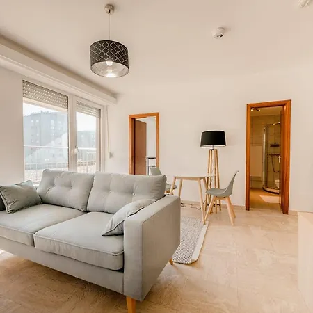 Apartment Stylish Minimalism In Kirchberg 1 Bus Stop To Lux Cntr *